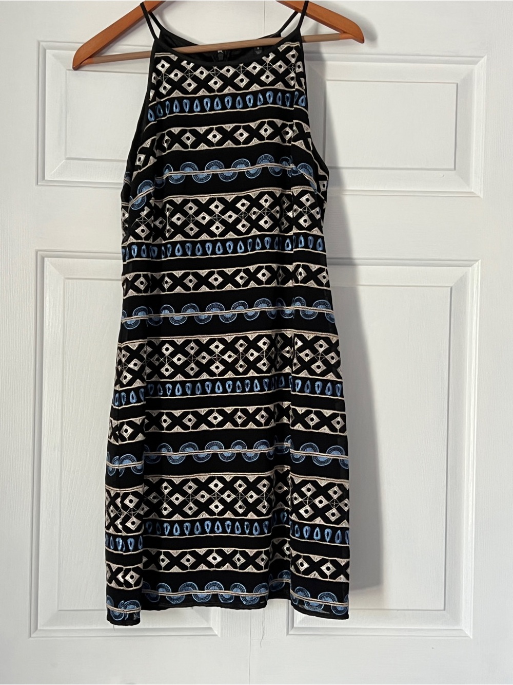 White House Black Market Black, Blue & White A-Line Patterned Skirt